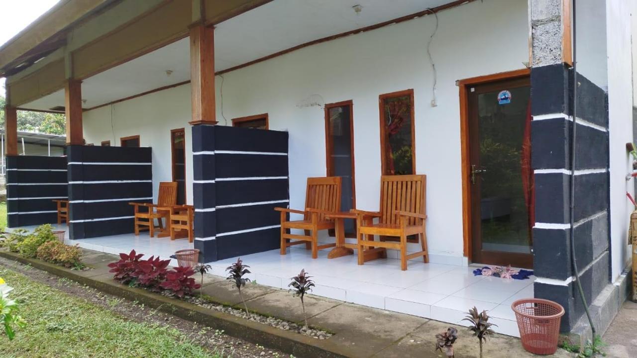 Tatasya Homestay Senaru Kültér fotó
