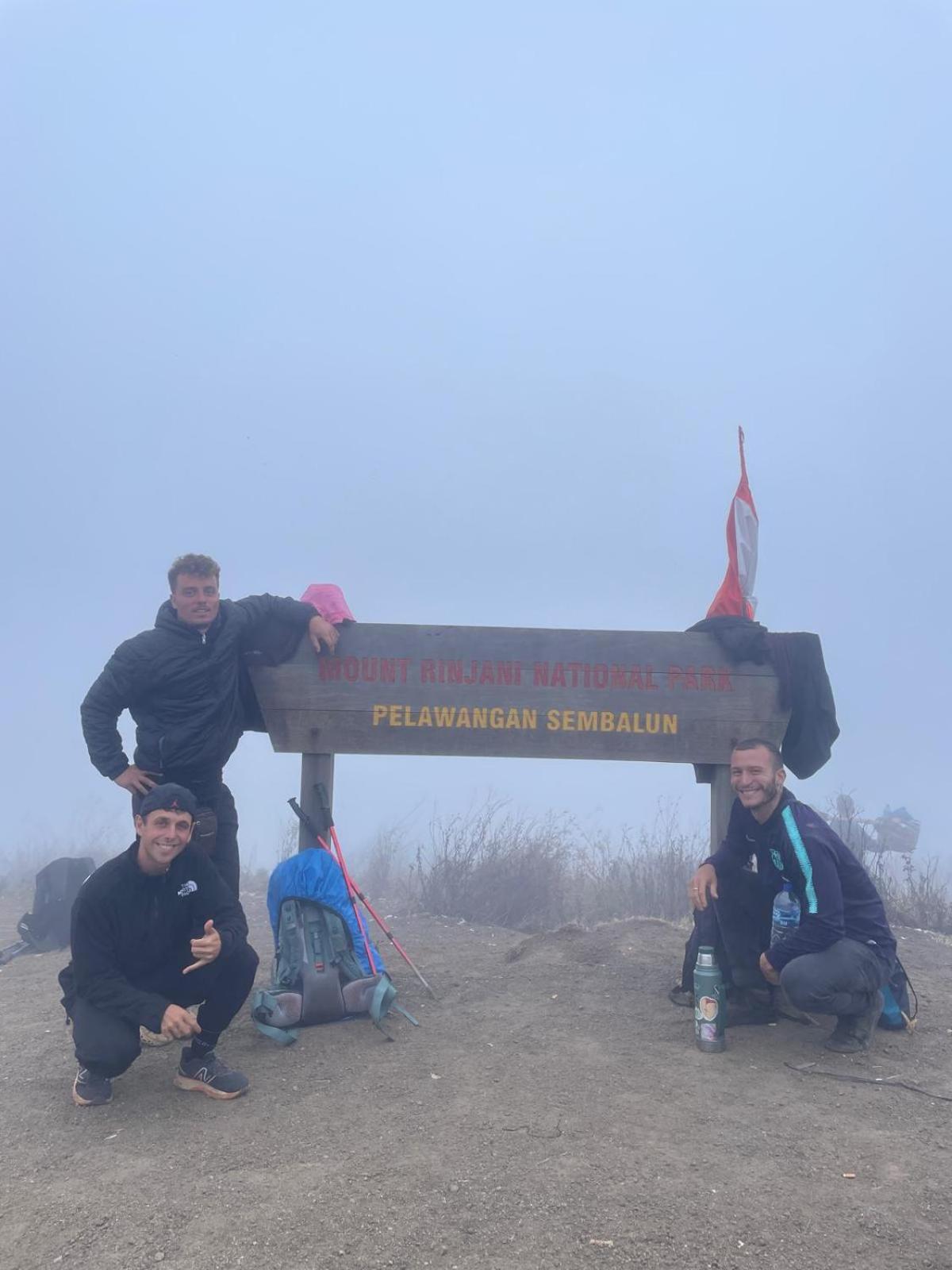 Tatasya Homestay Senaru Kültér fotó
